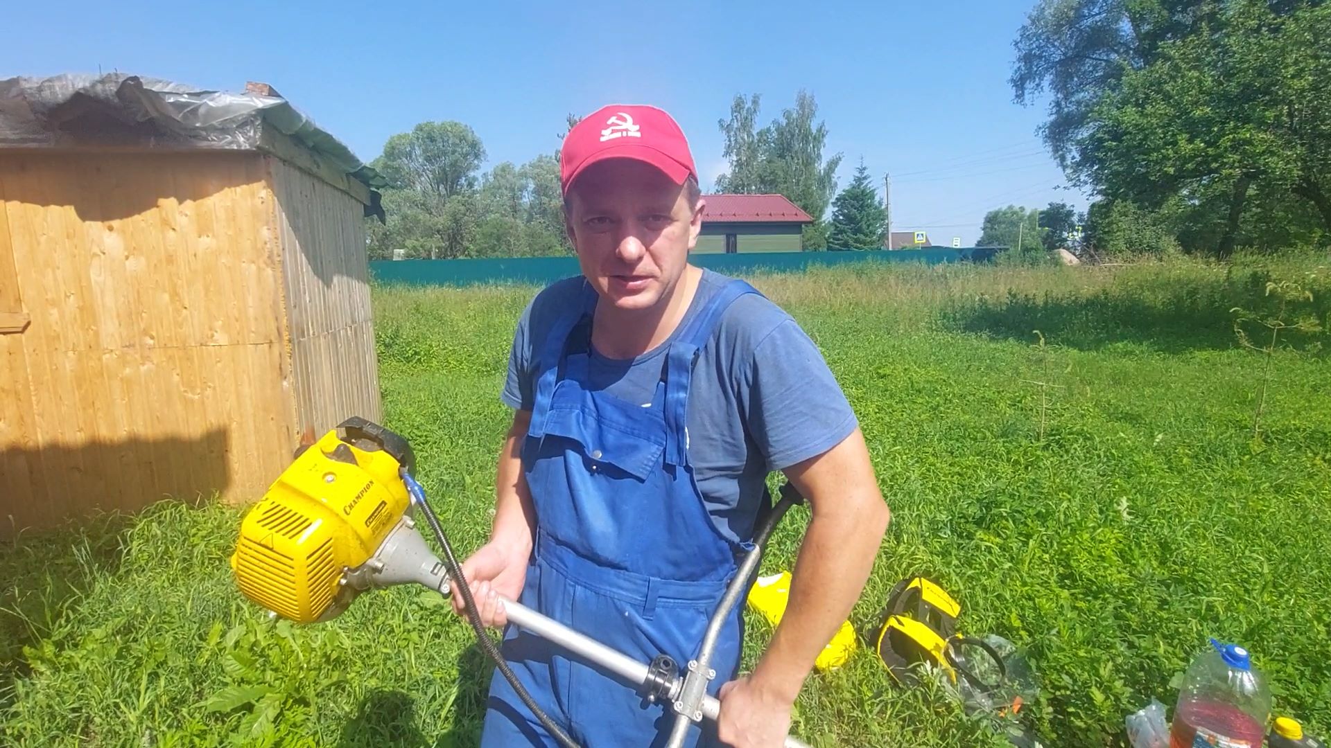 Экономный и мощный триммер CHAMPION модель T523-2. Обзор триммера, см. также подробное описание