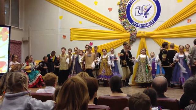 Ансамбль "Уральская вечора" русская нар.песня "Федора" 2012 смотреть онлайн