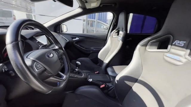 Ford Focus RS смотреть онлайн