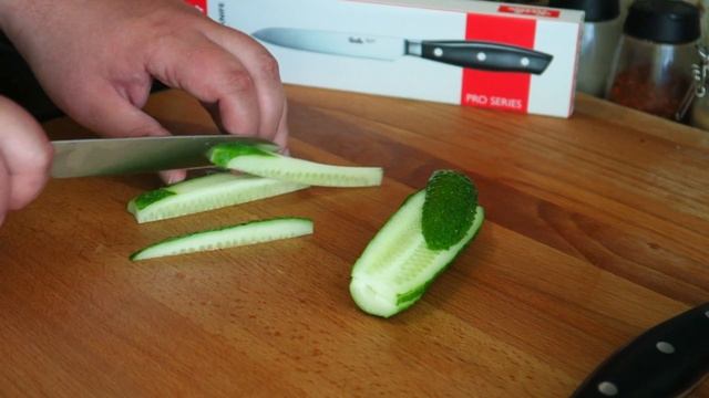 Магнит ножи Fissler АКЦИЯ НАКЛЕЙКИ Нож Универсальный Сэндвич с баклажаном и с творожным сыром смотреть онлайн