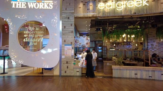 Дубай 2021. Магазин APPLE в Dubai Mall! ОБЗОР и ЦЕНЫ. Прощальный УЖИН в Dubai Mall.