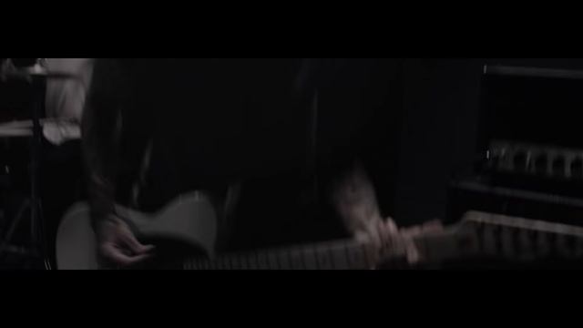 BAD OMENS - Exit Wounds (Official Music Video) смотреть онлайн