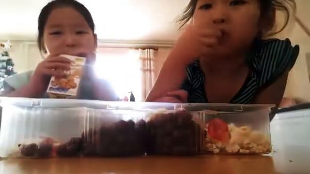 92122185 Есүжин Есүгэн 2н mukbang смотреть онлайн