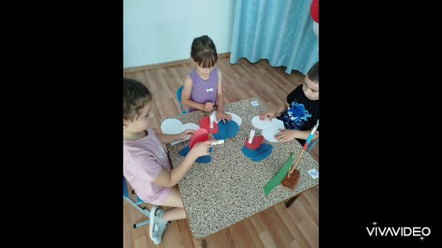 Мы отмечаем День России смотреть онлайн