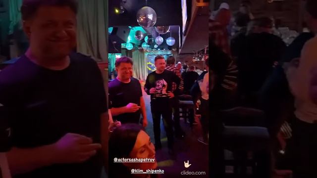 Кристина Асмус на вечеринке фильма "Декабрь" смотреть онлайн