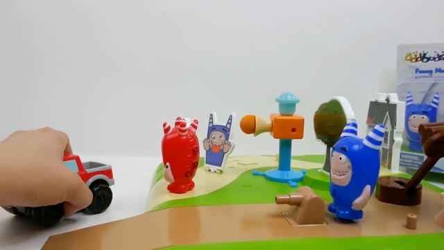 Oddbods Toys - Neighborhood Prank And Stunts Playset - Bubbles Fuse Pogo
