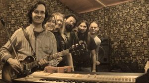 ВИА “Дикие Гитары“   Говорят, дельфины говорят