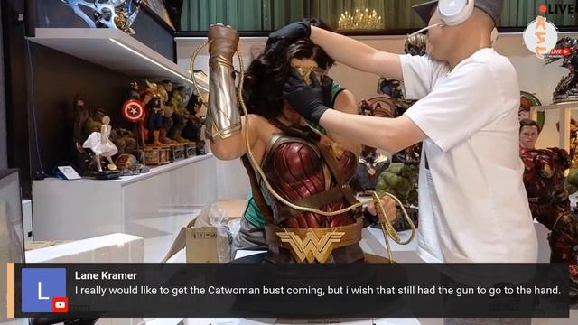 Wonder Woman Life Size Bust [Live Unboxing] | Infinity Studio смотреть онлайн