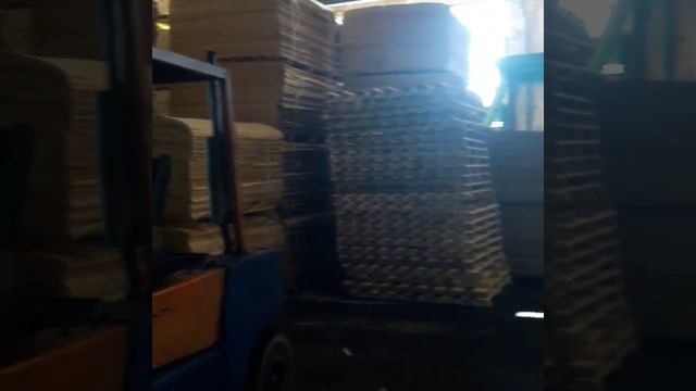 Продукция ООО "Вятский Индустриальный Союз" Шпон березовый Склад готовой продукции смотреть онлайн
