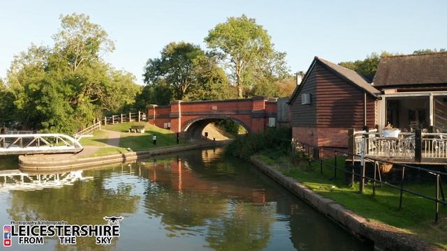 Foxton Locks, Leicestershire - Drone Footage смотреть онлайн