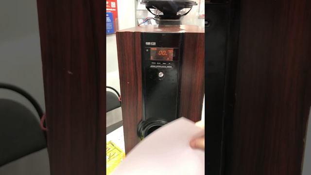 Музыкальный центр Defender Hollywood 90 - видеоролик проверки работы