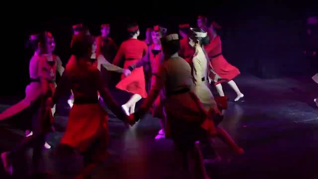 Ансамбль армянского танца Нране￼ - Кочари(художественный руководитель, хореограф Милена Санахчян) смотреть онлайн