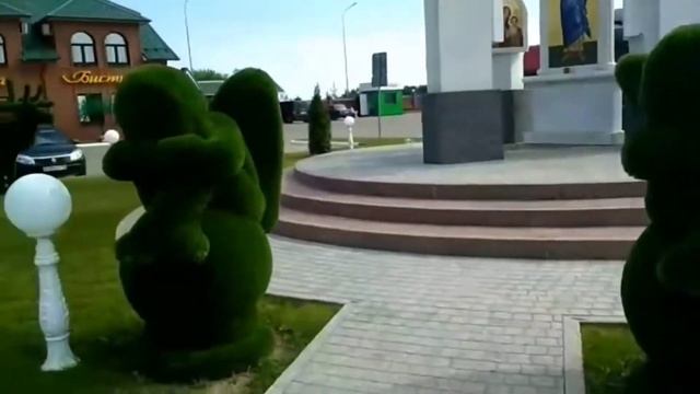 Олень, лось, косули, топиарные фигуры, растительные фигуры, садовые. смотреть онлайн