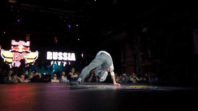 Red Bull BC One Break Dance Moscow 2012 Part 14 смотреть онлайн
