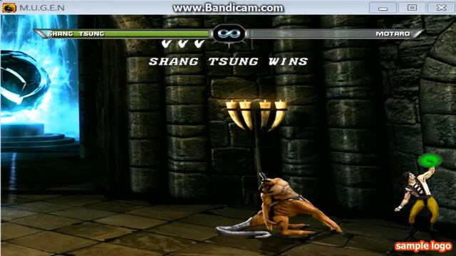Геймер играет в Mortal Kombat смотреть онлайн