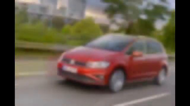 IAA PREVIEW : 2018 VOLKSWAGEN GOLF SPORTSVAN UPDATE l FIRST PIC & INFO l Slideshow смотреть онлайн