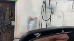 Как снять накладку зеркала на приоре.
