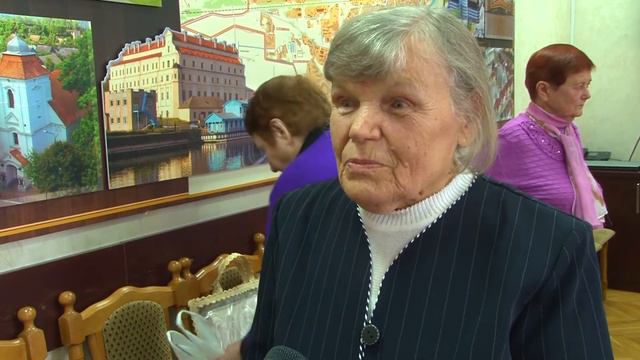 С матерями погибших в Афганистане бойцов встретились пинские власти смотреть онлайн