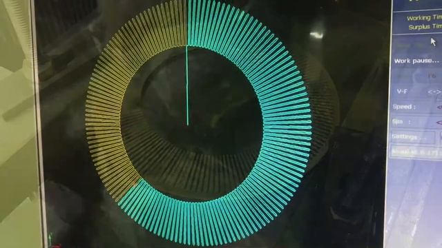 200 пазов шириной 0,5 мм в диске из нержавейки на электроэрозионном станке смотреть онлайн