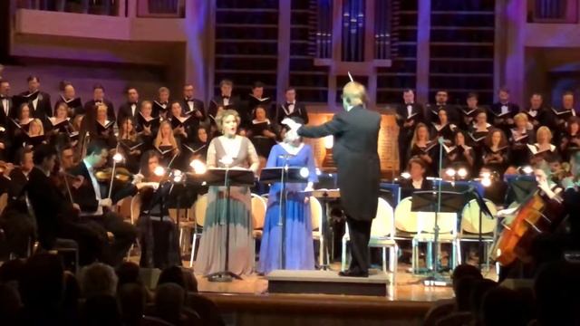 Ave Maria / Аве Мария Сен-Санс  Дарья Зыкова, Ирина Долженко, оркестр «Русская Филармония»