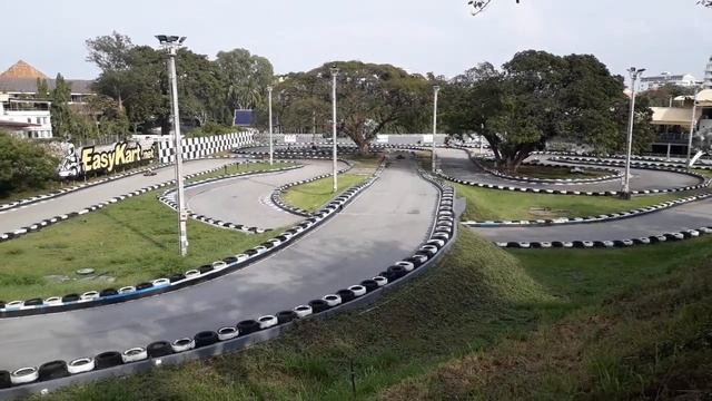Картинг, открытая трасса смотреть онлайн