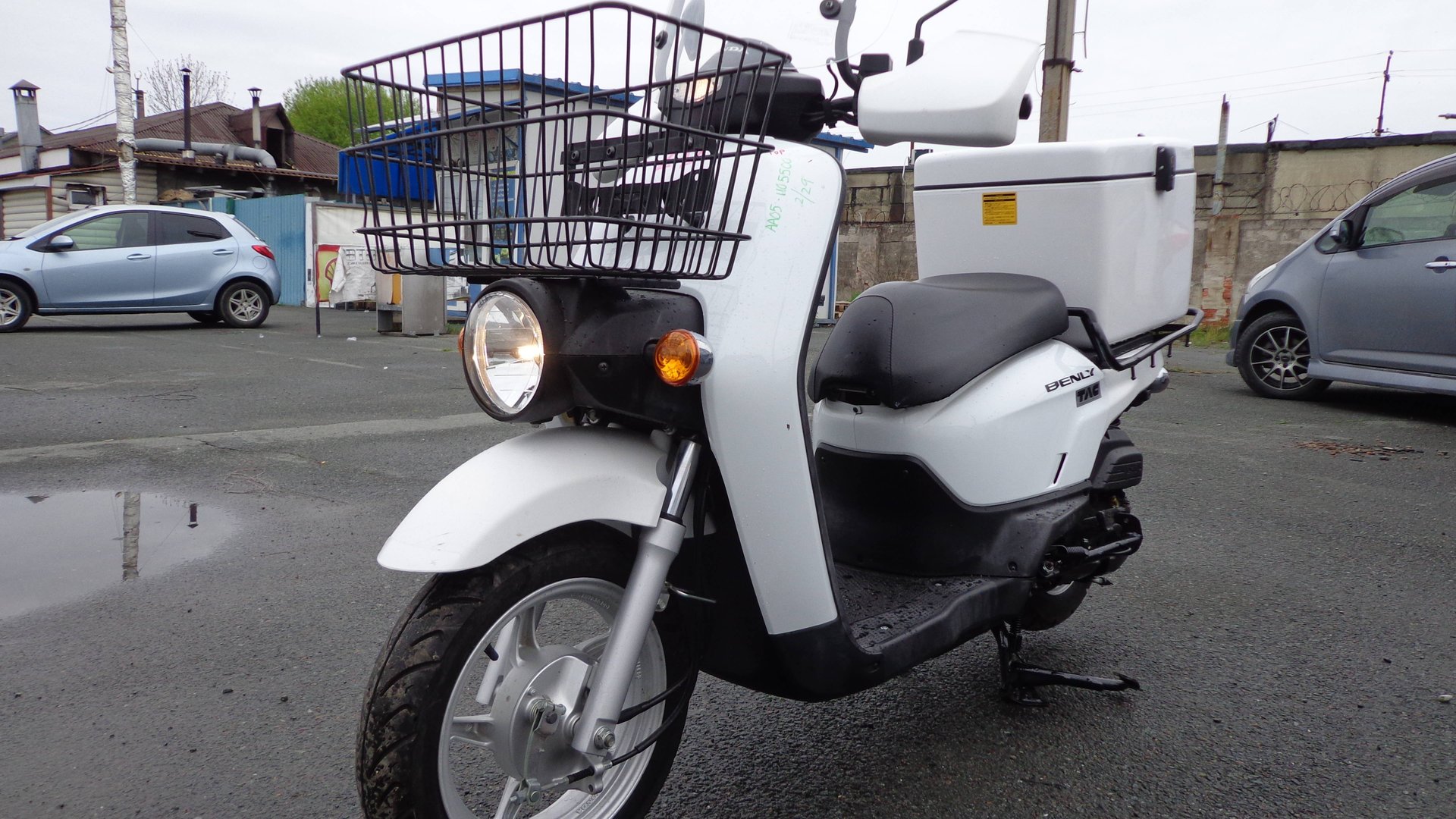 Honda Benly 50 AA05 PGM-FI/белый/05.24 смотреть онлайн