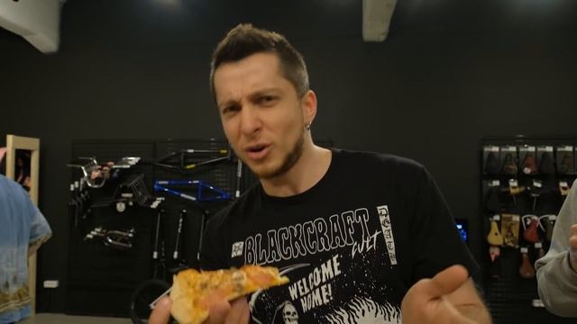Skeleton VLOG #2 - вечеринка с топовыми BMX райдерами смотреть онлайн