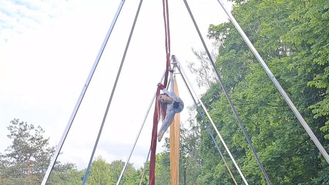 Воздушная гимнастика. Москва, ВДНХ. 17.06.2023 смотреть онлайн