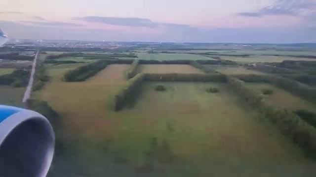 737-800 посадка в Перми (Большое савино) смотреть онлайн
