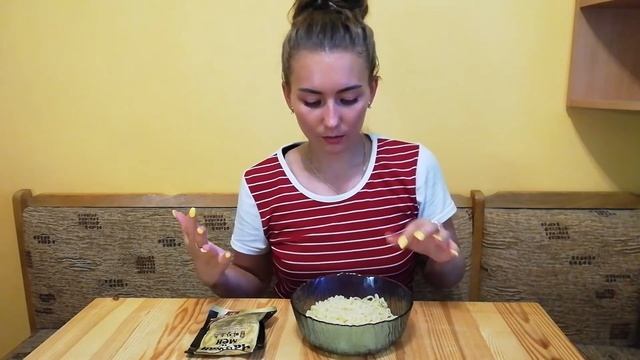 Чачжанмён Доширак Черная корейская лапша смотреть онлайн