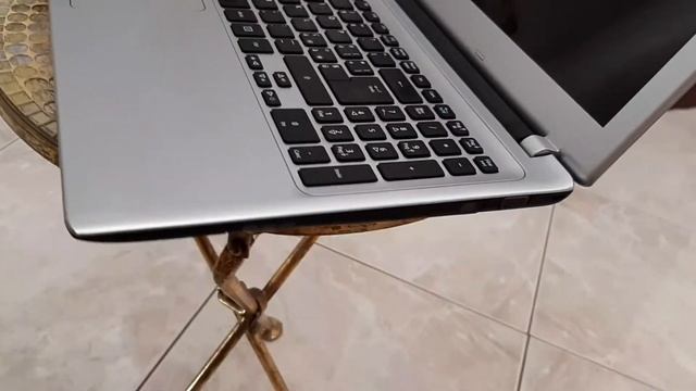 Acer Aspire V5-551