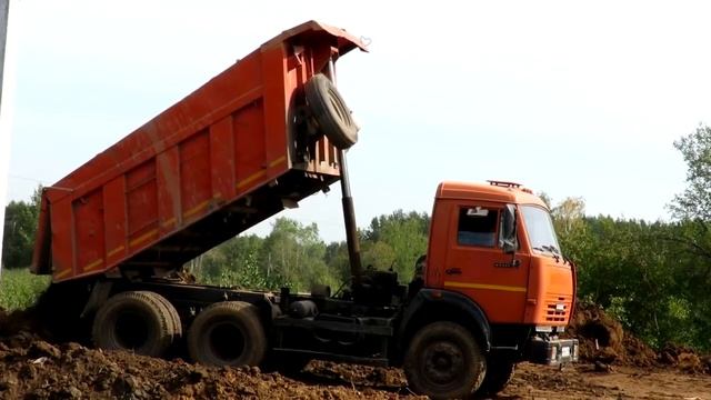 САМОСВАЛ КАМАЗ 65115 / Настоящая работа на самосвале Камаз 65115 / Работа Камаза на карьере смотреть онлайн