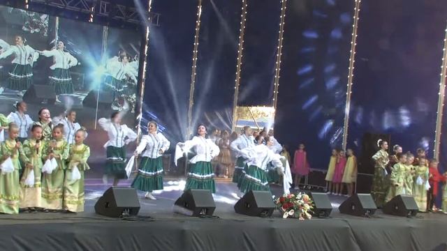 Я на печке молотила "Сударушка и Наследие" смотреть онлайн