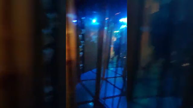 парк аттракционов в Бонне. Комната страха #германия #путешествие #бонн #друзья #парк#атракционы# смотреть онлайн