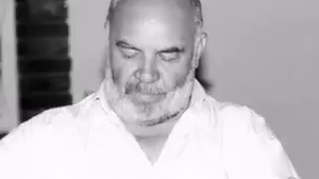 Musa Eroğlu Yine Gel смотреть онлайн