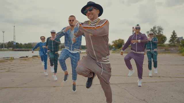BERMUDU DIVSTŪRIS - MEGA GOOD (Arēna Rīga 1.Septembrī) смотреть онлайн