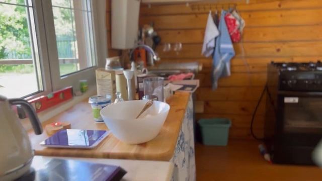 Влог | Выходные на даче | Красим мебель DIY | готовим бургеры на мангале смотреть онлайн