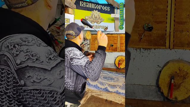 Трижды баночку пригвоздил! смотреть онлайн