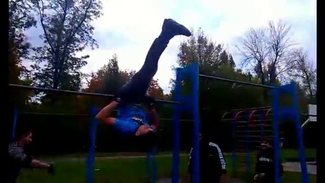 STREET WORKOUT осенние тренировки смотреть онлайн
