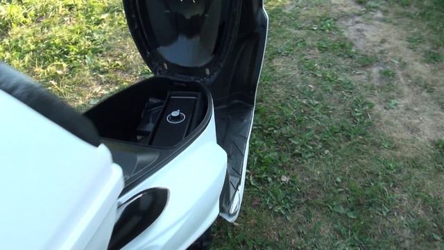 Sym Jet 4 125 White Matt смотреть онлайн