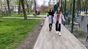 ВЛОГ. Кира очень злая и расстроенная. Визит к стоматологу.