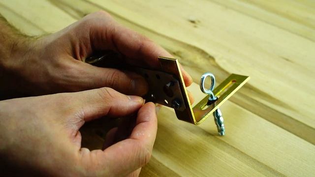 Лучшая точилка для ножей из недорогих деталей своими руками DIY knife sharpener made of cheap parts смотреть онлайн