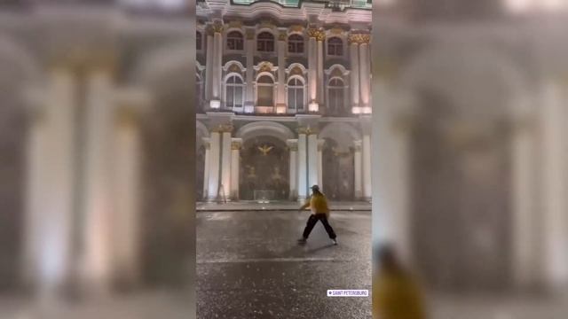 НЕУДАЧНЫЙ ТРОЙНОЙ АКСЕЛЬ КАМИЛЫ ВАЛИЕВОЙ В ФИНАЛЕ ГРАН-ПРИ?! смотреть онлайн