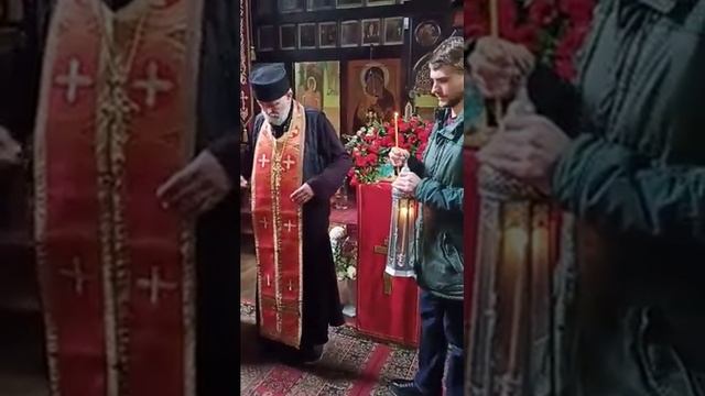 4 мая 2021. Благодатный Огонь в Храме Успения Пресвятой Богородицы в Праге. смотреть онлайн