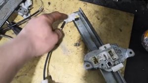 Ремонт стеклоподъемника Ниссан АД экономия 2000 рублей