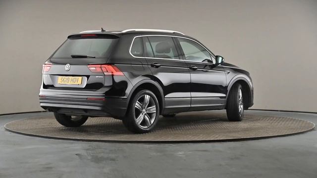 Volkswagen Tiguan - SWB Match 2.0 TDI 4Motion 150PS 6-Speed Manual 5 Door - Citygate Volkswagen R.. смотреть онлайн