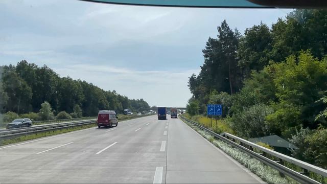 Дальнобой спешит домой. Загрузка в Германии смотреть онлайн