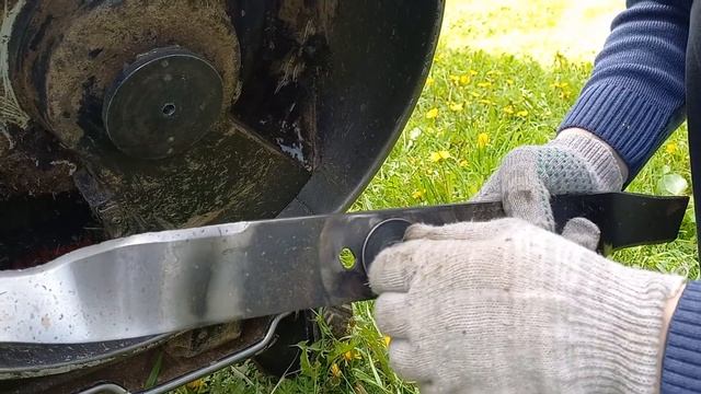 Вал больше не гнет! Самодельная фрикционная система для защиты вала газонокосилки. смотреть онлайн