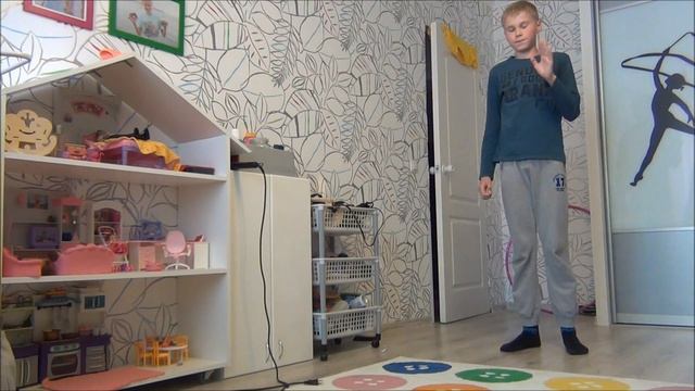 Как научиться ходить на руках . смотреть онлайн