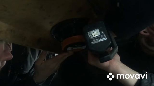 Замена штатных динамиков в заднию полку на Dl Raven 200 на ВАЗ 2115 смотреть онлайн